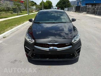 2021 Kia Forte GT - miniatura 8