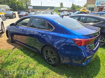 2021 Kia Forte GT-Line - miniatura 2