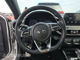 2021 Kia Forte GT-Line - miniatura 10