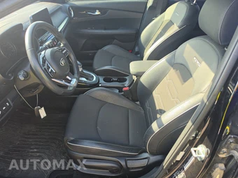 2021 Kia Forte GT-Line – miniatura 7