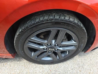 2021 Kia Forte GT-Line – miniatura 9