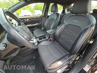 2021 Kia Forte GT-Line – miniatura 6