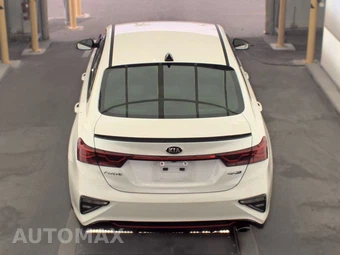 2021 Kia Forte GT-Line – miniatura 5