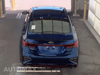 2021 Kia Forte GT-Line – miniatura 5