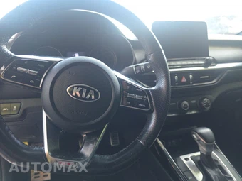 2021 Kia Forte GT-Line – miniatura 11