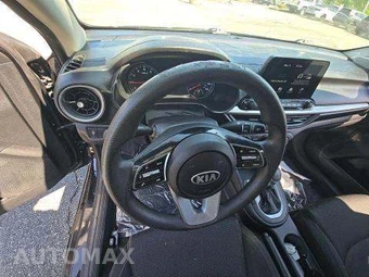 2021 Kia Forte LXS – miniatura 10