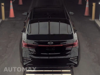 2021 Kia Forte LXS – miniatura 5