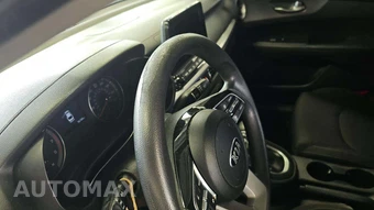 2021 Kia Forte LXS – miniatura 19