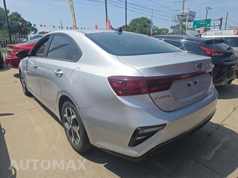 2021 Kia Forte LXS – miniatura 2
