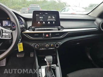 2021 Kia Forte LXS – miniatura 11