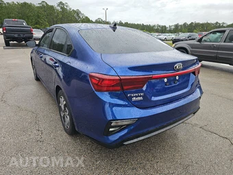 2021 Kia Forte LXS – miniatura 6