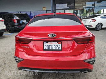 2021 Kia Forte LXS - miniatura 5