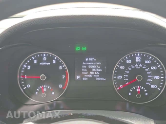 2021 Kia Forte LXS – miniatura 9