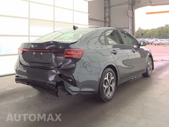 2021 Kia Forte LXS – miniatura 4