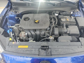 2021 Kia Forte LXS - miniatura 15