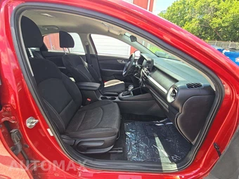 2021 Kia Forte LXS – miniatura 15