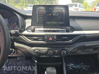 2021 Kia Forte LXS – miniatura 7