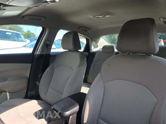 2021 Kia Forte LXS – miniatura 11