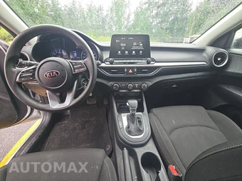 2021 Kia Forte LXS – miniatura 11