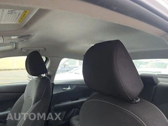 2021 Kia Forte LXS – miniatura 19