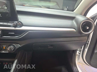 2021 Kia Forte LXS – miniatura 19