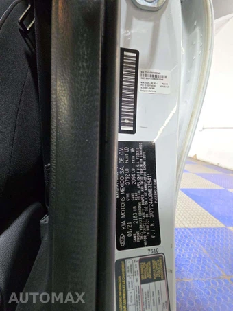 2021 Kia Forte LXS – miniatura 5
