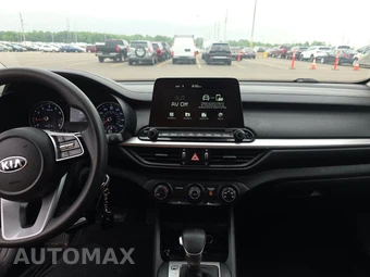 2021 Kia Forte LXS - miniatura 11
