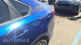 2021 Kia Forte LXS - miniatura 25