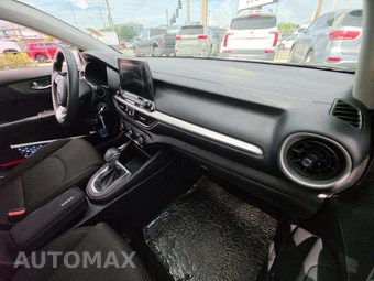 2021 Kia Forte LXS – miniatura 19
