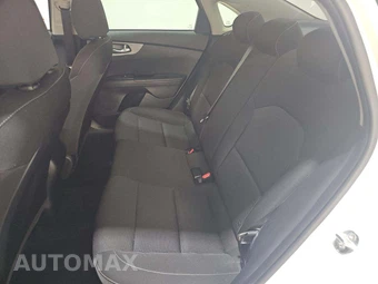 2021 Kia Forte LXS – miniatura 13