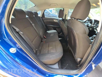 2021 Kia Forte LXS – miniatura 16
