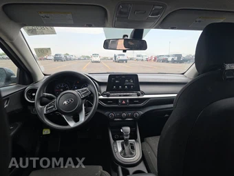 2021 Kia Forte LXS - miniatura 11