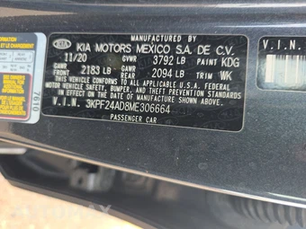 2021 Kia Forte LXS - miniatura 14