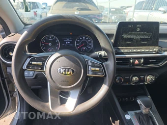 2021 Kia Forte LXS - miniatura 10
