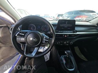 2021 Kia Forte LXS - miniatura 11