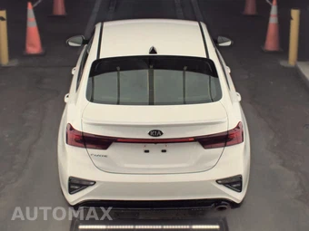 2021 Kia Forte LXS – miniatura 5
