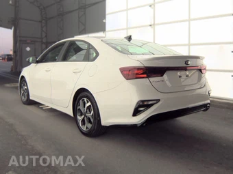 2021 Kia Forte LXS – miniatura 6