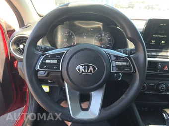 2021 Kia Forte LXS – miniatura 10