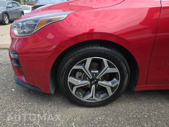 2021 Kia Forte LXS – miniatura 8