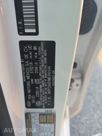 2021 Kia Forte LXS – miniatura 14