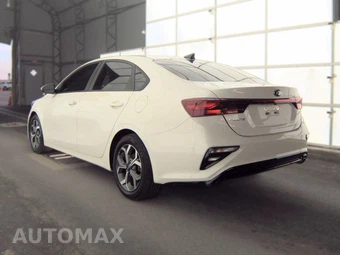 2021 Kia Forte LXS – miniatura 6