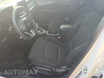 2021 Kia Forte LXS – miniatura 7