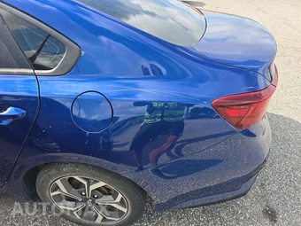 2021 Kia Forte LXS - miniatura 24