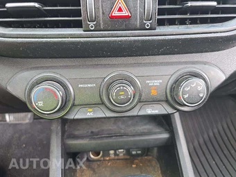 2021 Kia Forte LXS - miniatura 29