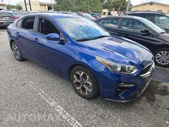 2021 Kia Forte LXS - miniatura 4