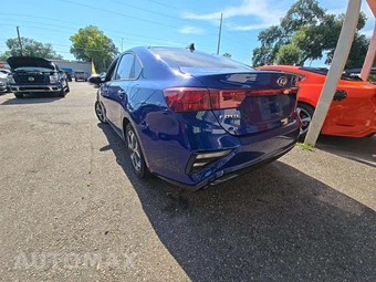 2021 Kia Forte LXS – miniatura 2