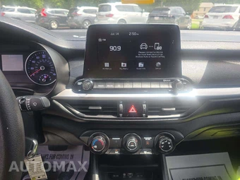 2021 Kia Forte LXS – miniatura 7