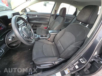 2021 Kia Forte LXS – miniatura 7