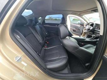 2021 Kia K5 EX – miniatura 16