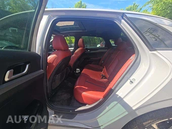 2021 Kia K5 GT-Line – miniatura 13